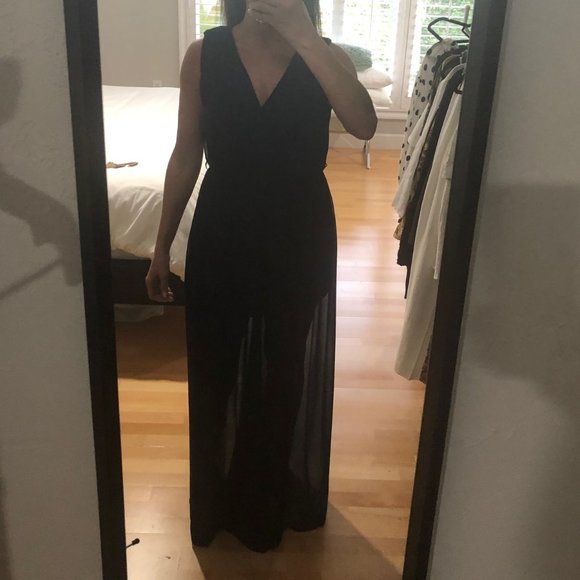 ALYTHEA Navy Blue Flowy Jumpsuit/Romper - Picture 2 of 6